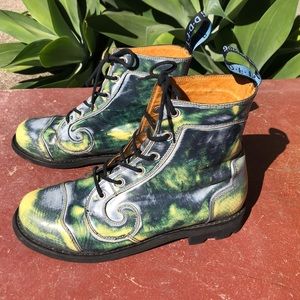 John Fluevog 7th Heaven Angel’s: Derby Swirl